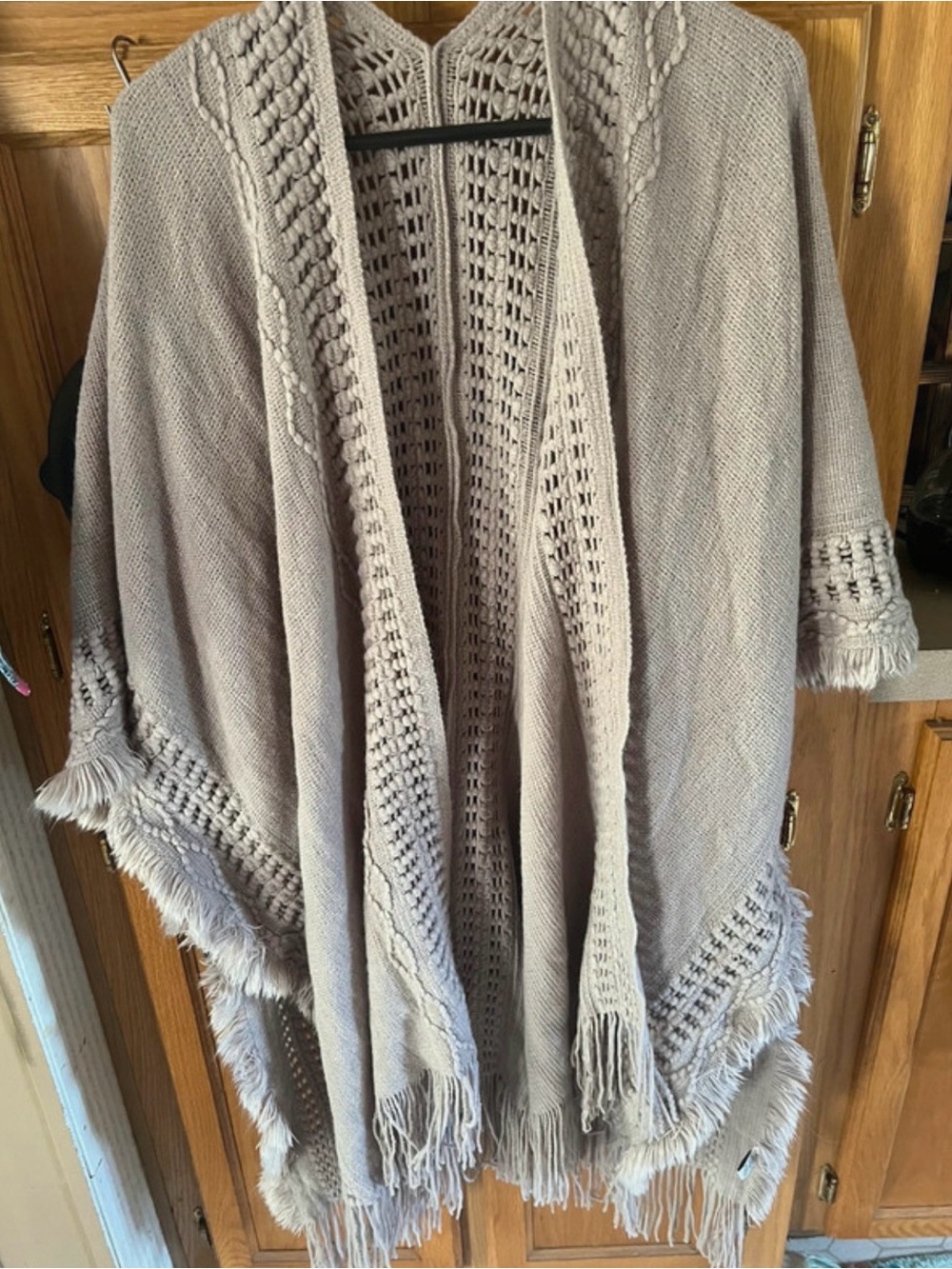 Cardigan/Poncho